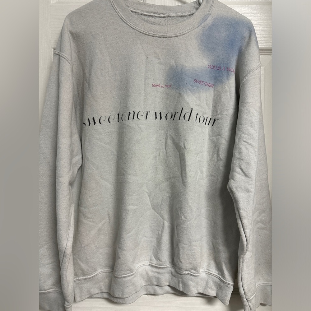 Ariana Grande “Sweetner World Tour Crewneck”